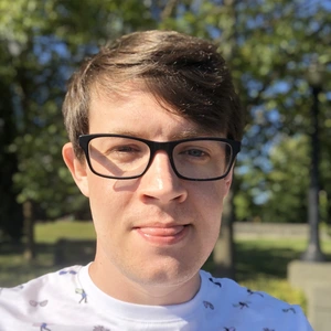 A portrait of Andrew Nesbitt
