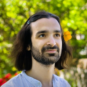 A portrait of Vlad-Stefan Harbuz